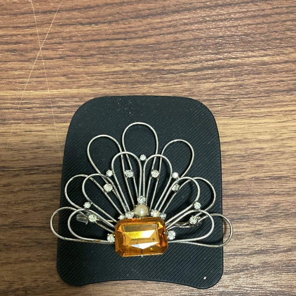 Vintage Art Deco Style 1950’s Silver tone Brooch w/ Citrin, Rhinestone & Pearl.